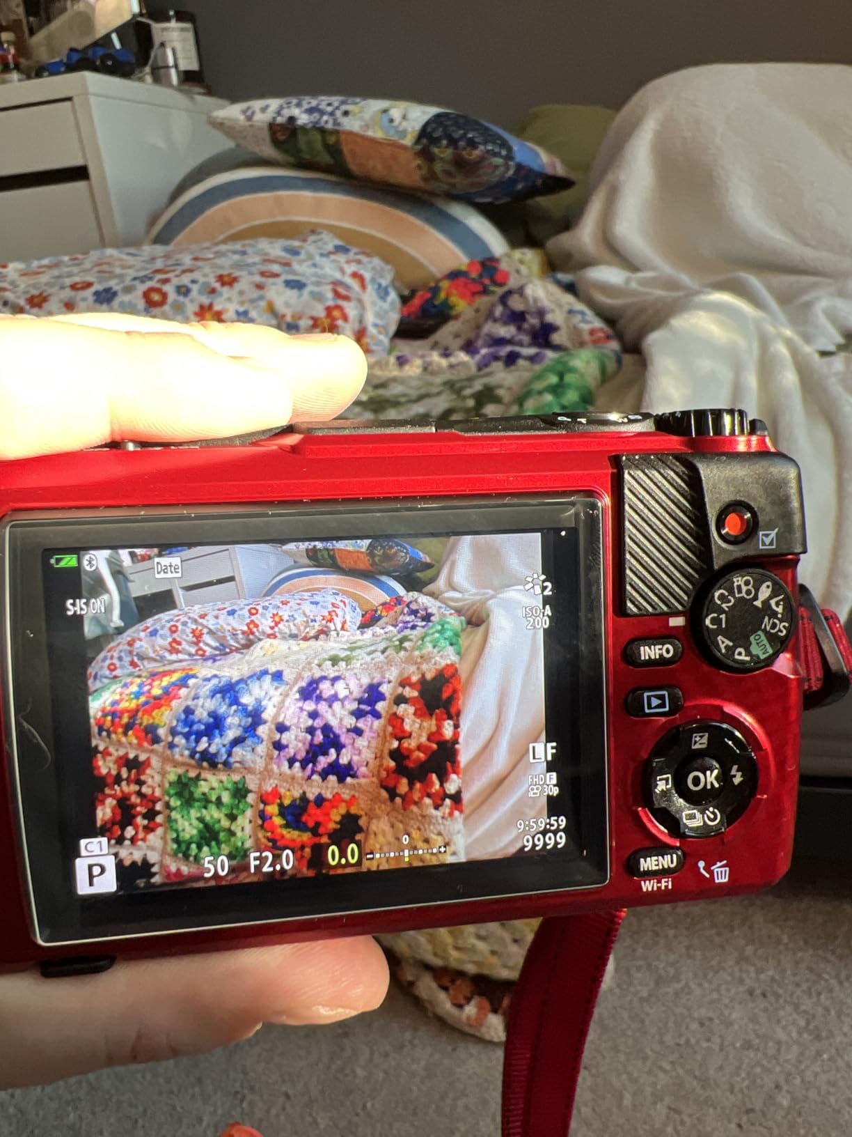 OM System OLYMPUS Tough TG-7 Red Underwater Camera, Waterproof, Freeze Proof, High Resolution Bright, 4K Video 44x Macro Shooting (Successor Olympus TG-6) - Customer Photo 2