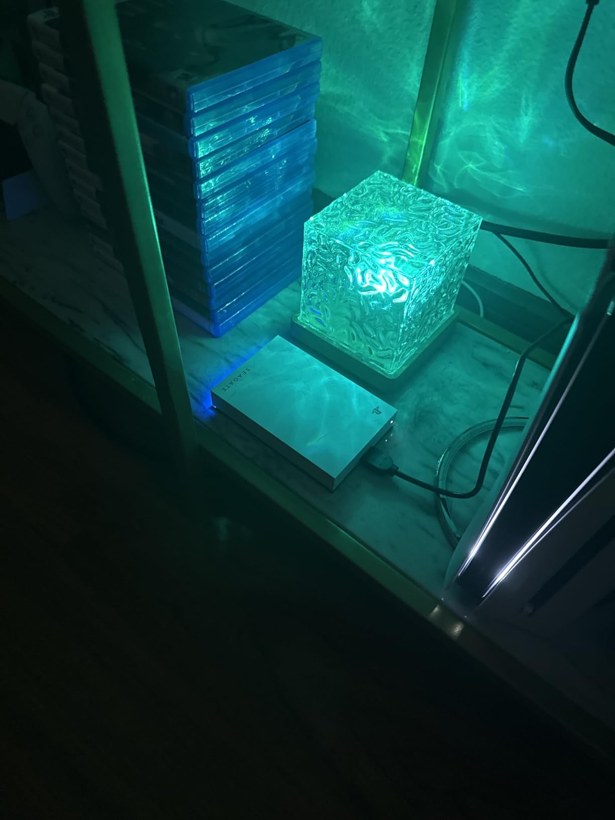 Seagate Game Drive for PlayStation® Consoles 2 TB External Hard Drive - USB 3.2 Gen 1, Officially-Licensed (STLV2000101) - Customer Photo 1