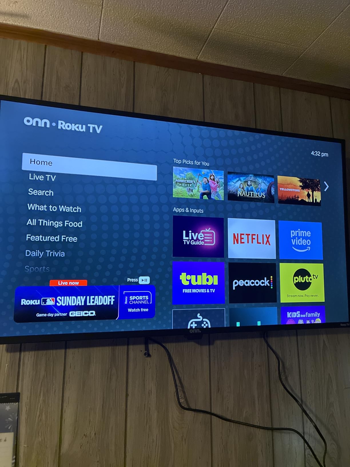 ONN 65-Inch Class 4k HDR10+ Smart TV + Free Wall Mount with Wi-Fi Connectivity and Mobile App | Flat Screen TV | Compatible with Home Kit | Alexa and Google Assistant (Renewed) - Customer Photo 1