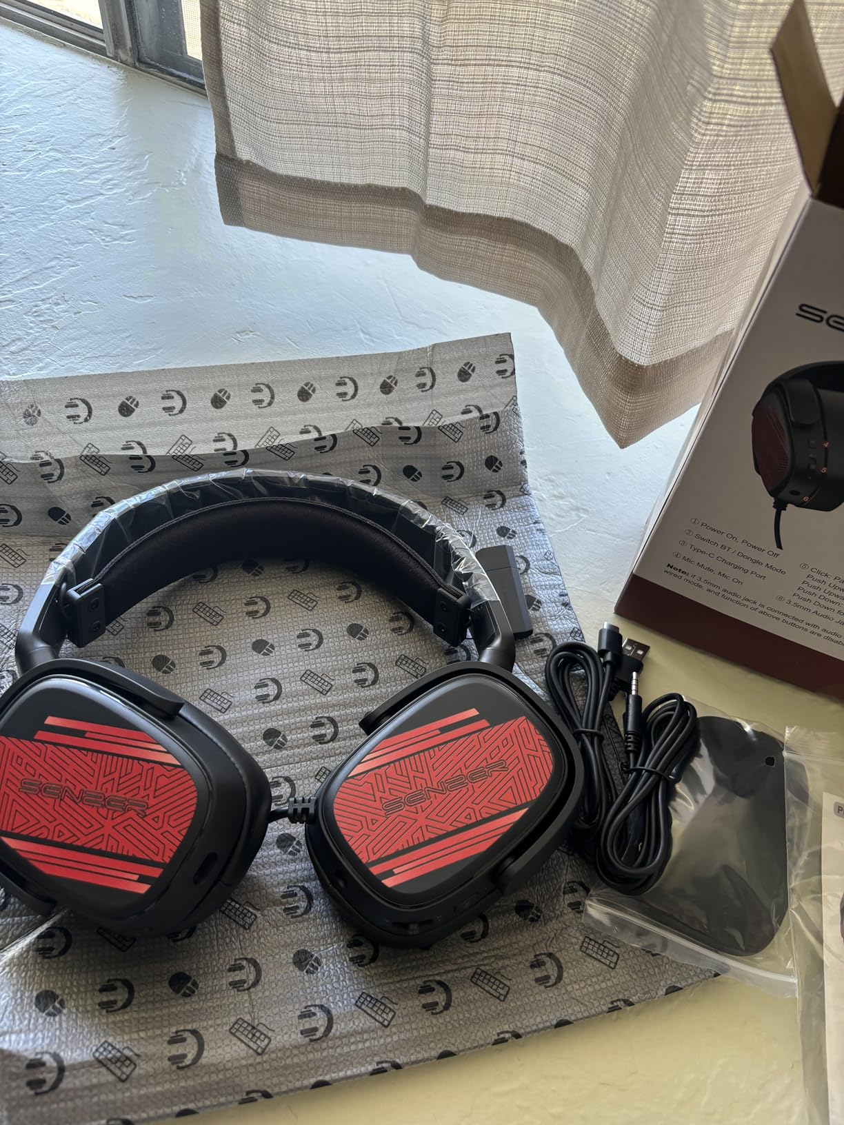 SENZER Wireless Gaming Headset with Mic for PS5/PS4 PC Switch - Bluetooth, Clear Audio, Customized Side Plates, Memory Foam Cushion - w/3.5mm Wired for Xbox One - Customer Photo 4