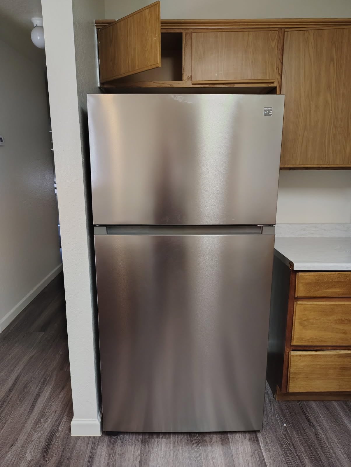 Kenmore 33 in. 20.5 cu. ft. Capacity Refrigerator/Freezer with Full-Width Adjustable Glass Shelving, Humidity Control Crispers, ENERGY STAR Certified, Fingerprint Resistant Stainless Steel Customer Review Kenmore 33 in. 20.5 cu. ft. Capacity Refrigerator/Freezer with Full-Width Adjustable Glass Shelving, Humidity Control Crispers, ENERGY STAR Certified, Fingerprint Resistant Stainless Steel - Customer Photo 2