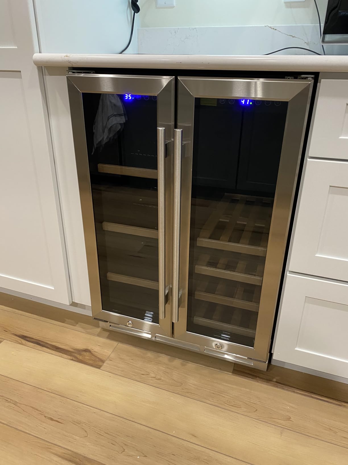 EUHOMY Wine and Beverage Refrigerator, 24 Inch Dual Zone Wine Cooler with Glass Door Hold 21 Bottles and 88 Cans, Built in or Under Counter Wine Fridge with Blue LED Light Customer Review EUHOMY Wine and Beverage Refrigerator, 24 Inch Dual Zone Wine Cooler with Glass Door Hold 21 Bottles and 88 Cans, Built in or Under Counter Wine Fridge with Blue LED Light - Customer Photo 4
