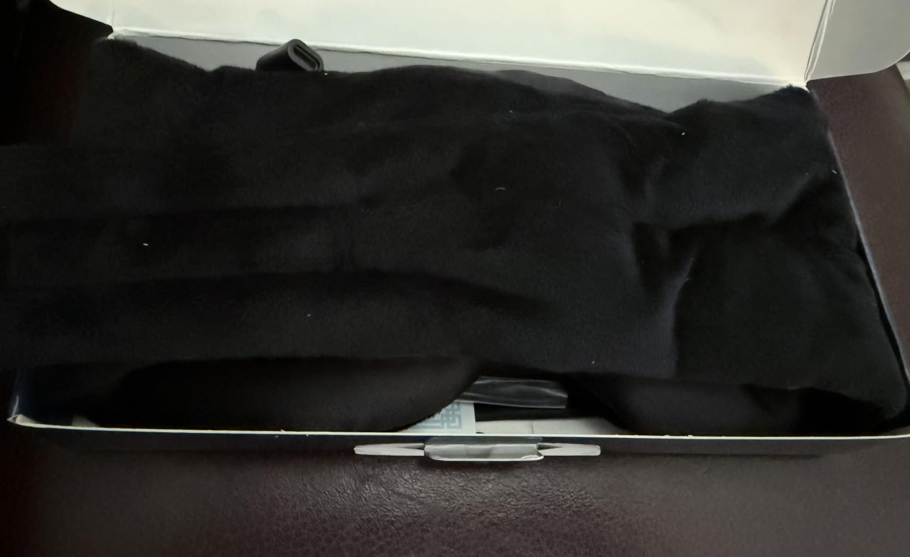 Sleep Mask Bluetooth 5.4 Headphones Soft Wireless Headband Eye Mask Blackout with Microphone (Pink) Customer Review Sleep Mask Bluetooth 5.4 Headphones Soft Wireless Headband Eye Mask Blackout with Microphone (Pink) - Customer Photo 4