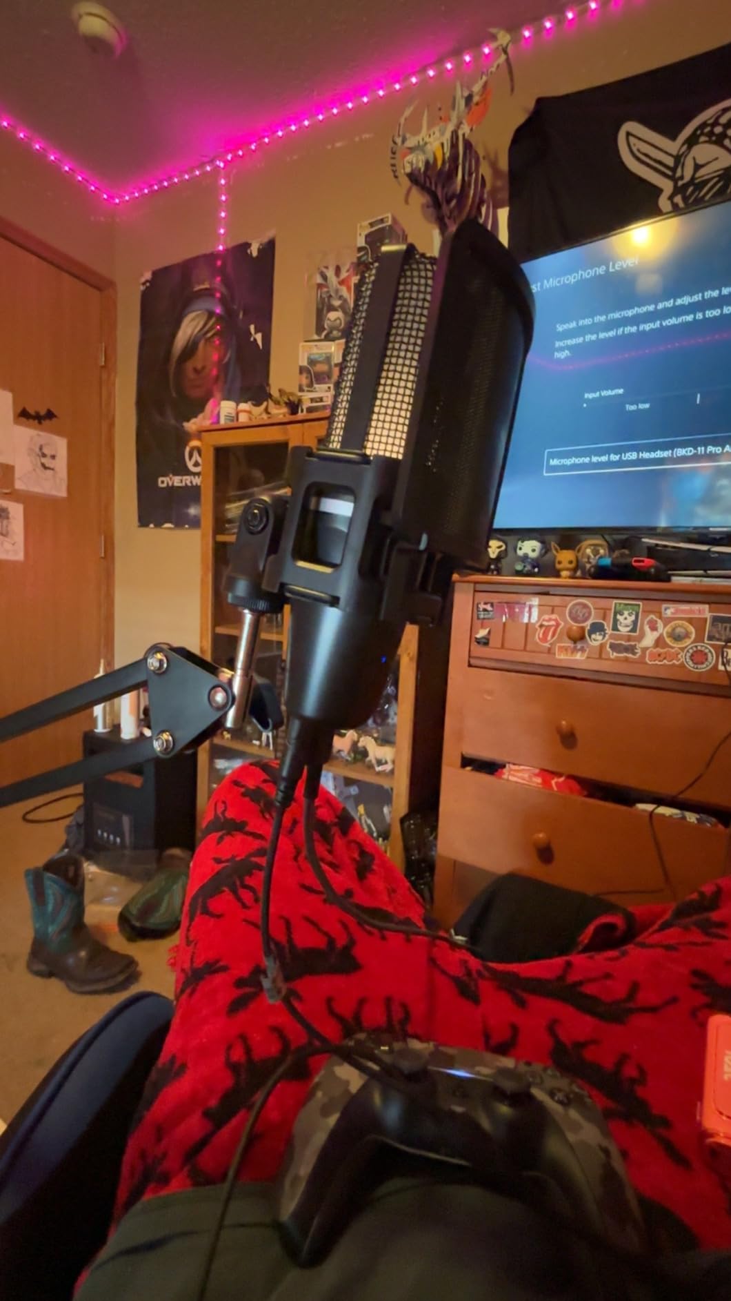 ZealSound Gaming USB Microphone,Noise Cancellation Condenser mic,RGB Microphone with Mute,Gain,Monitoring,Boom Arm,Pop Filter for Phone,PC,Computer,PS4,PS5,Mac,Streaming,Podcast,Twitch,YouTube,Discord Customer Review ZealSound Gaming USB Microphone,Noise Cancellation Condenser mic,RGB Microphone with Mute,Gain,Monitoring,Boom Arm,Pop Filter for Phone,PC,Computer,PS4,PS5,Mac,Streaming,Podcast,Twitch,YouTube,Discord - Customer Photo 3