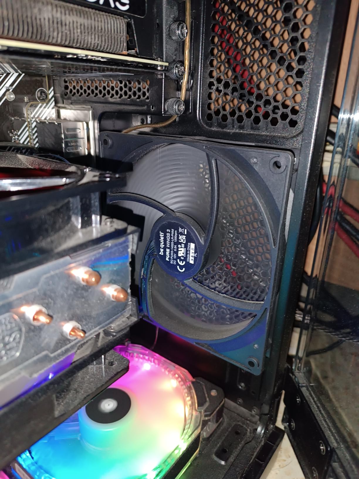 be quiet! Pure Wings 3 140mm Quiet PWM Case Fan | High top-end Speed with Low Minimum RPM | Extraordinary air Pressure | BL108 - Customer Photo 1