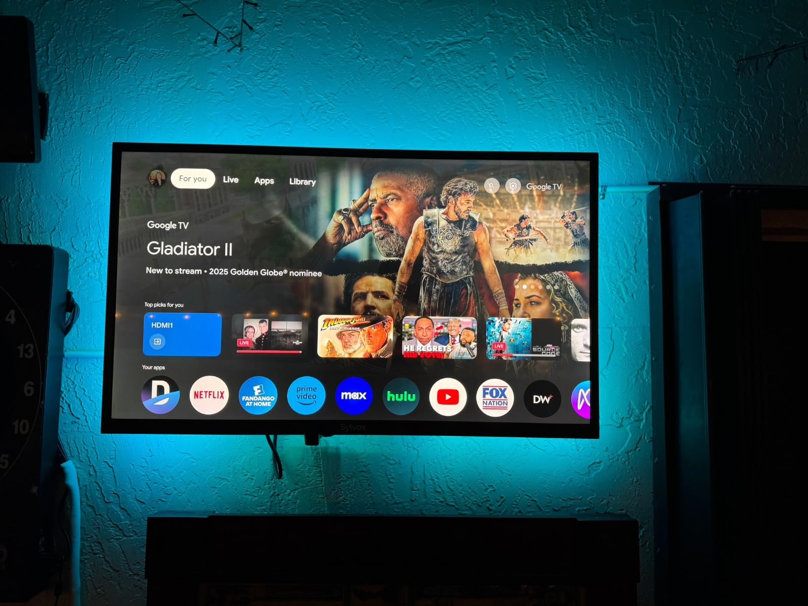 SYLVOX Outdoor TV, 55'' QLED Smart TV, IP55 Waterproof, Dolby Atmos HDR 10, Voice Remote,1000nits Weatherproof Television, Chromecast Built-in for Deck, Patio or Garden(Deck Pro QLED 2.0) - Customer Photo 2