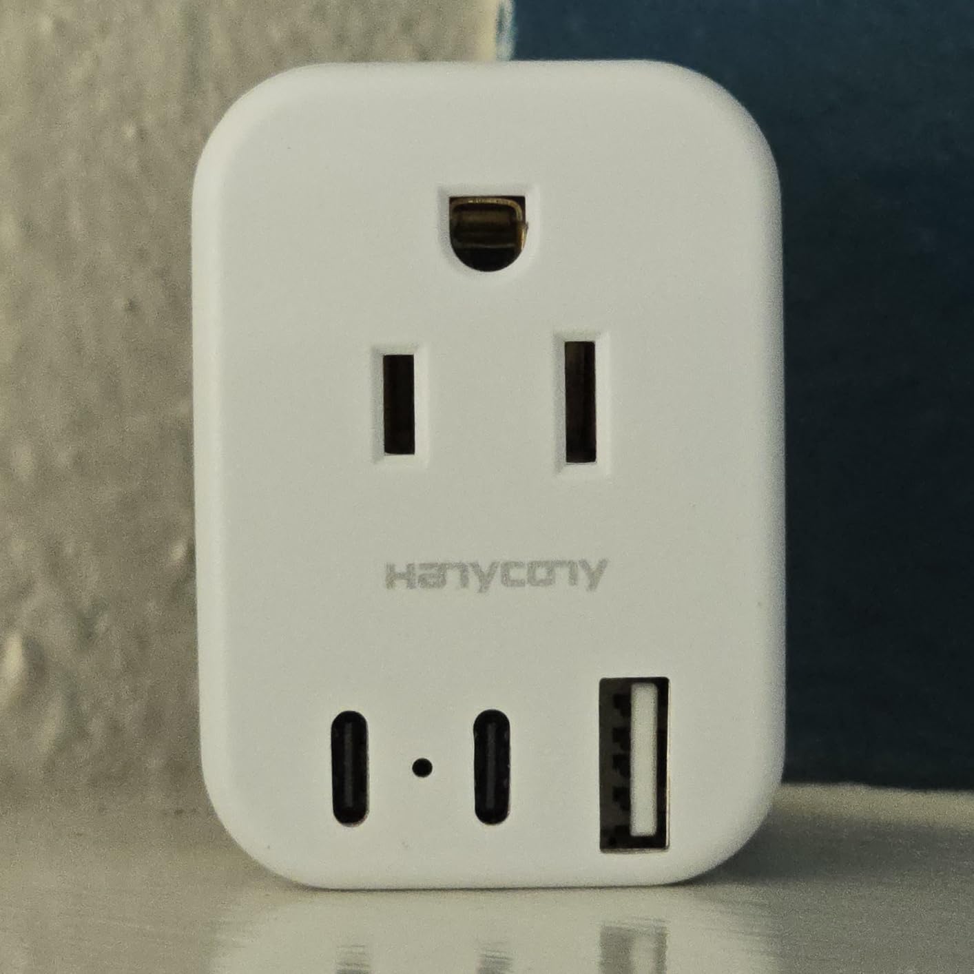 HANYCONY European Travel Plug Adapter USB C, International Plug Adapter, US to Europe Adapter Plug 2 Outlets 3 USB Ports(2 C Port), Type C Power Adapter to Italy Spain France Portugal Iceland Germany Customer Review HANYCONY European Travel Plug Adapter USB C, International Plug Adapter, US to Europe Adapter Plug 2 Outlets 3 USB Ports(2 C Port), Type C Power Adapter to Italy Spain France Portugal Iceland Germany - Customer Photo 1