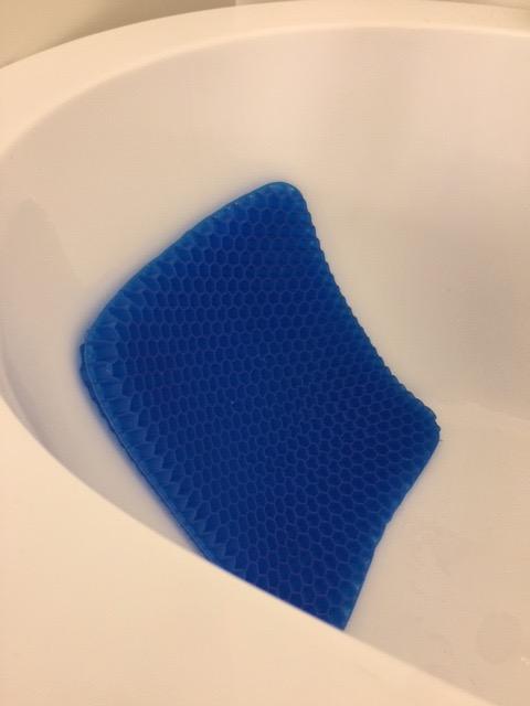 Egg Gel Seat Cushion, Breathable Gel Cushion Chair Pads with Non-Slip Cover for Home Office Car Wheelchair, Honeycomb Design Egg Seat Cushion As Seen On TV (Black) - Customer Photo 1