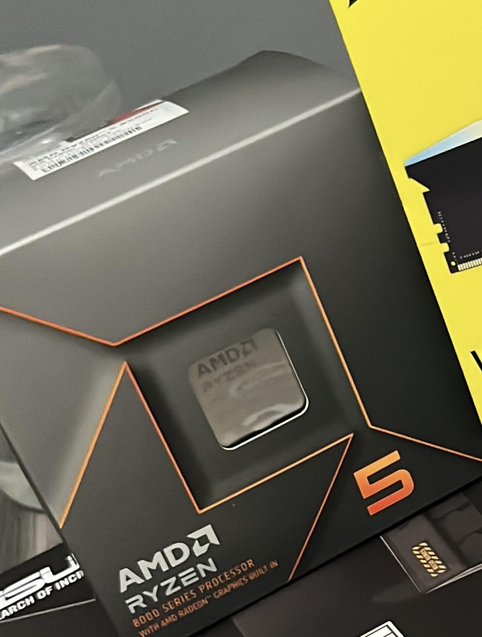 AMD Ryzen 5 8500G 6-Core, 12-Thread Desktop Processor - Customer Photo 2