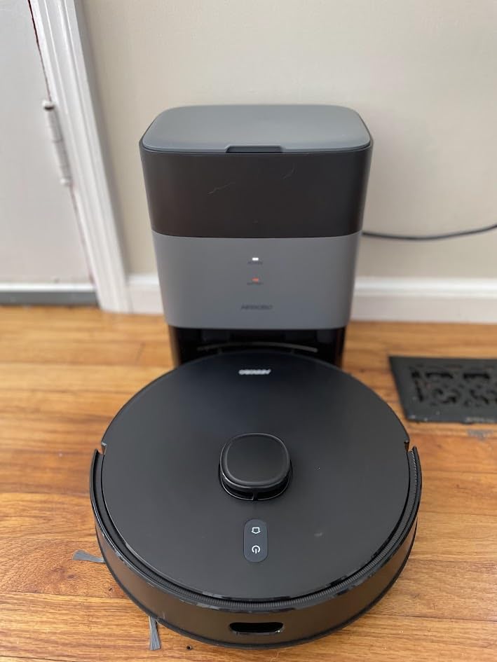 AIRROBO Robot Vacuum and Mop Combo, Self-Emptying, 60-Day Capacity, Home Mapping, Schedule, Wi-Fi/App/Alexa/Remote, 180mins Runtime, T20+ Robotic Vacuum Cleaner for Pet, Hard Floors, Carpet - Customer Photo 2