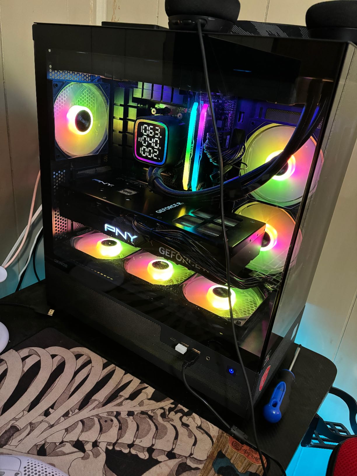 PNY GeForce RTX™ 4080 Super 16GB Verto™ OC Triple Fan Graphics Card DLSS 3 (256-bit, PCIe 4.0, GDDR6X, HDMI/DisplayPort, Supports 4k, incl. Adapter Anti-Sag Support Bracket, 3 Slot) - Customer Photo 2