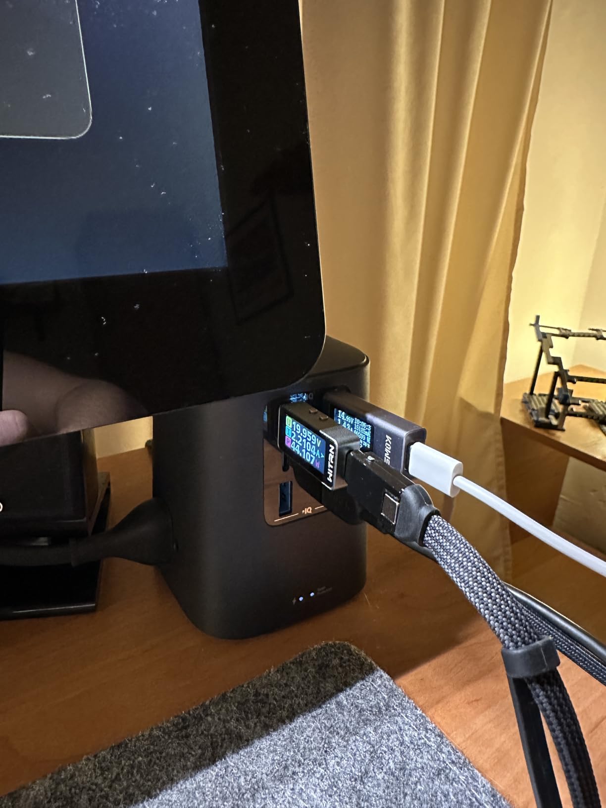 Anker Charging Station (100W), 9-in-1 USB-C Power Strip with 300J Surge Protection, for iPhone 16 and MacBook, 5 ft Flat Cable and Plug, 4 USB-C and 2 USB-A Ports, 3 AC Outlets, for Home, Office - Customer Photo 1