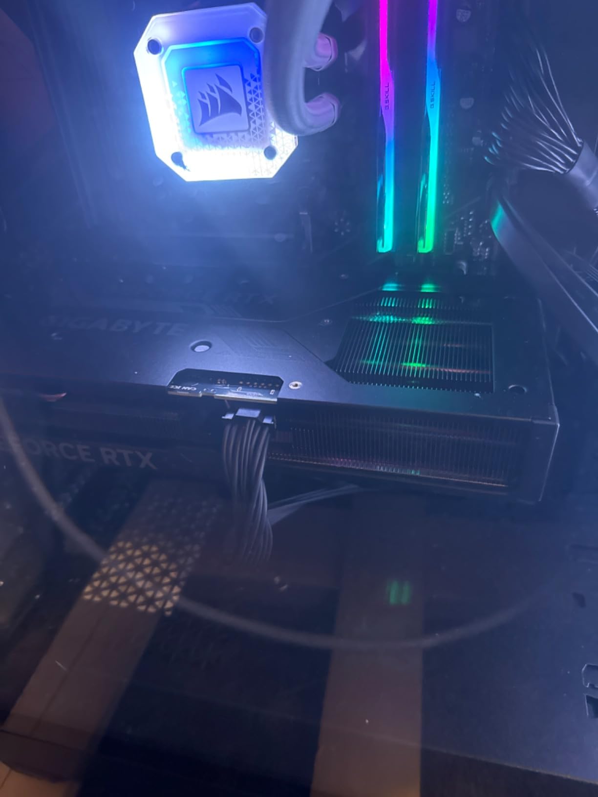 GIGABYTE GeForce RTX 4070 Super WINDFORCE OC 12G Graphics Card, 3X WINDFORCE Fans, 12GB 192-bit GDDR6X, GV-N407SWF3OC-12GD Video Card Customer Review GIGABYTE GeForce RTX 4070 Super WINDFORCE OC 12G Graphics Card, 3X WINDFORCE Fans, 12GB 192-bit GDDR6X, GV-N407SWF3OC-12GD Video Card - Customer Photo 3