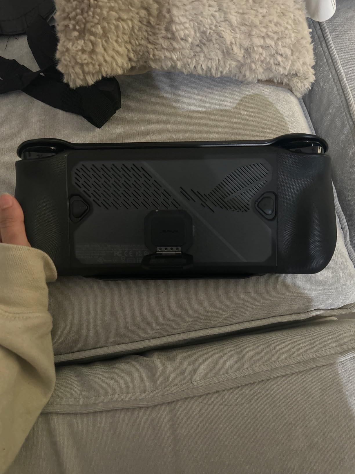 JSAUX ModCase for ROG Ally, PC0109 Protective Case with Detachable Front Shell, Kickstand Back Cover, and Long & Short Hook-and-Loop Straps – Basic Set Customer Review JSAUX ModCase for ROG Ally, PC0109 Protective Case with Detachable Front Shell, Kickstand Back Cover, and Long & Short Hook-and-Loop Straps – Basic Set - Customer Photo 2