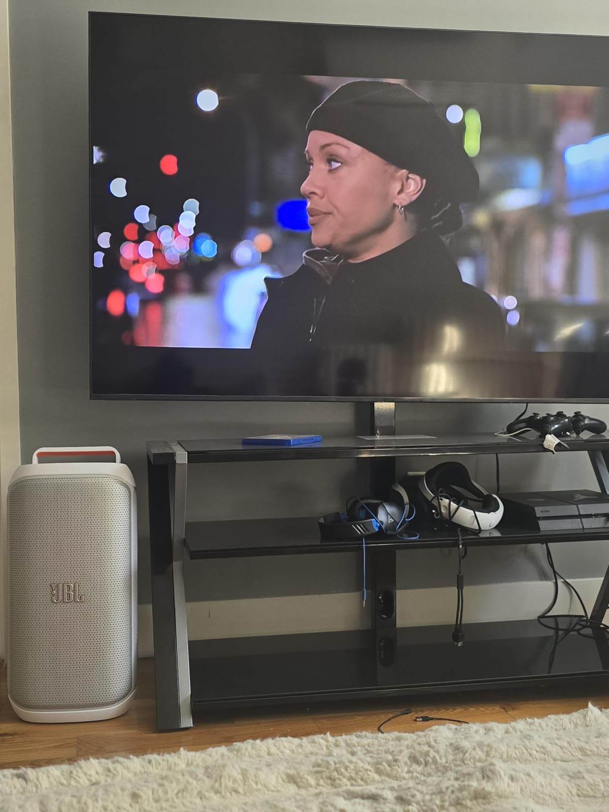 JBL PartyBox Club 120 - Portable Party Speaker with Foldable Handle, Powerful JBL Pro Sound, Futuristic lightshow, Up to 12 Hours of Play time, Splash Proof, Dual Mic & Guitar Inputs (Black) - Customer Photo 2