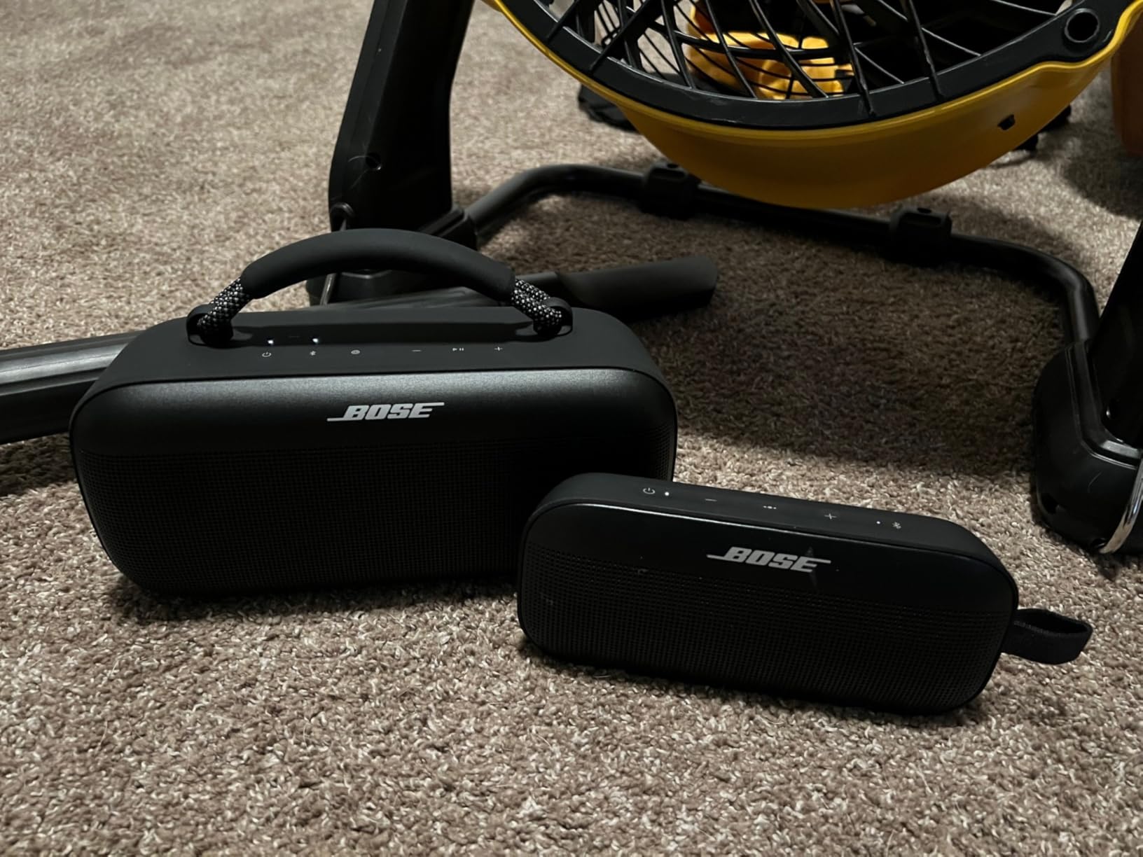 Bose SoundLink Max Bluetooth Speaker - Portable Wireless Party Speaker, IP67 Waterproof, Rope Handle, Up to 20 Hours of Playtime, USB-C, Built-in 3.5mm AUX Input, Black customer photo 1