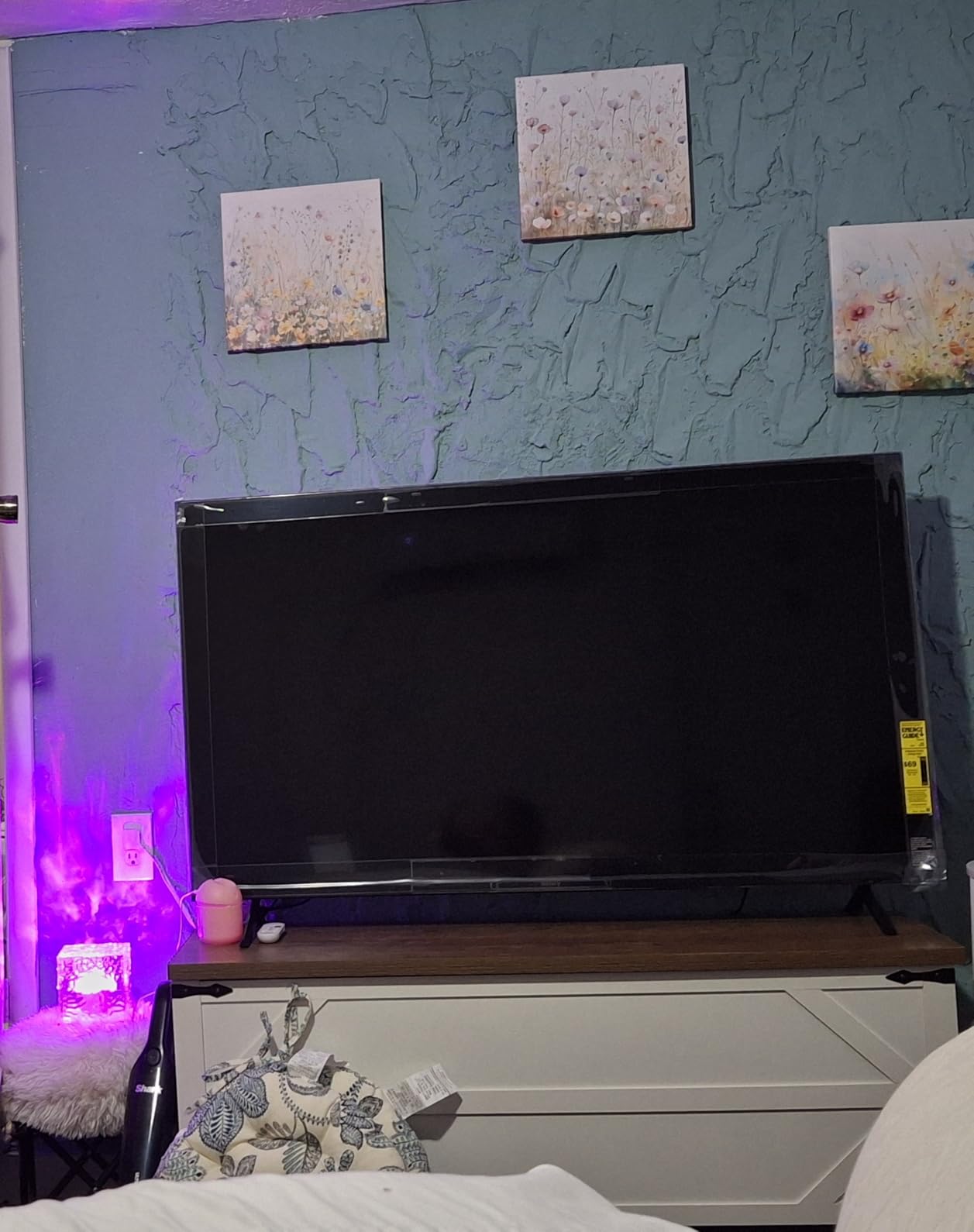 55-Inch 4K Ultra HD BRAVIA 3 LED Smart TV with Google TV, LED Flat Screen, Dolby Vision HDR, Google TV, Exclusive PS5 Features, (K-55S30) - Customer Photo 5