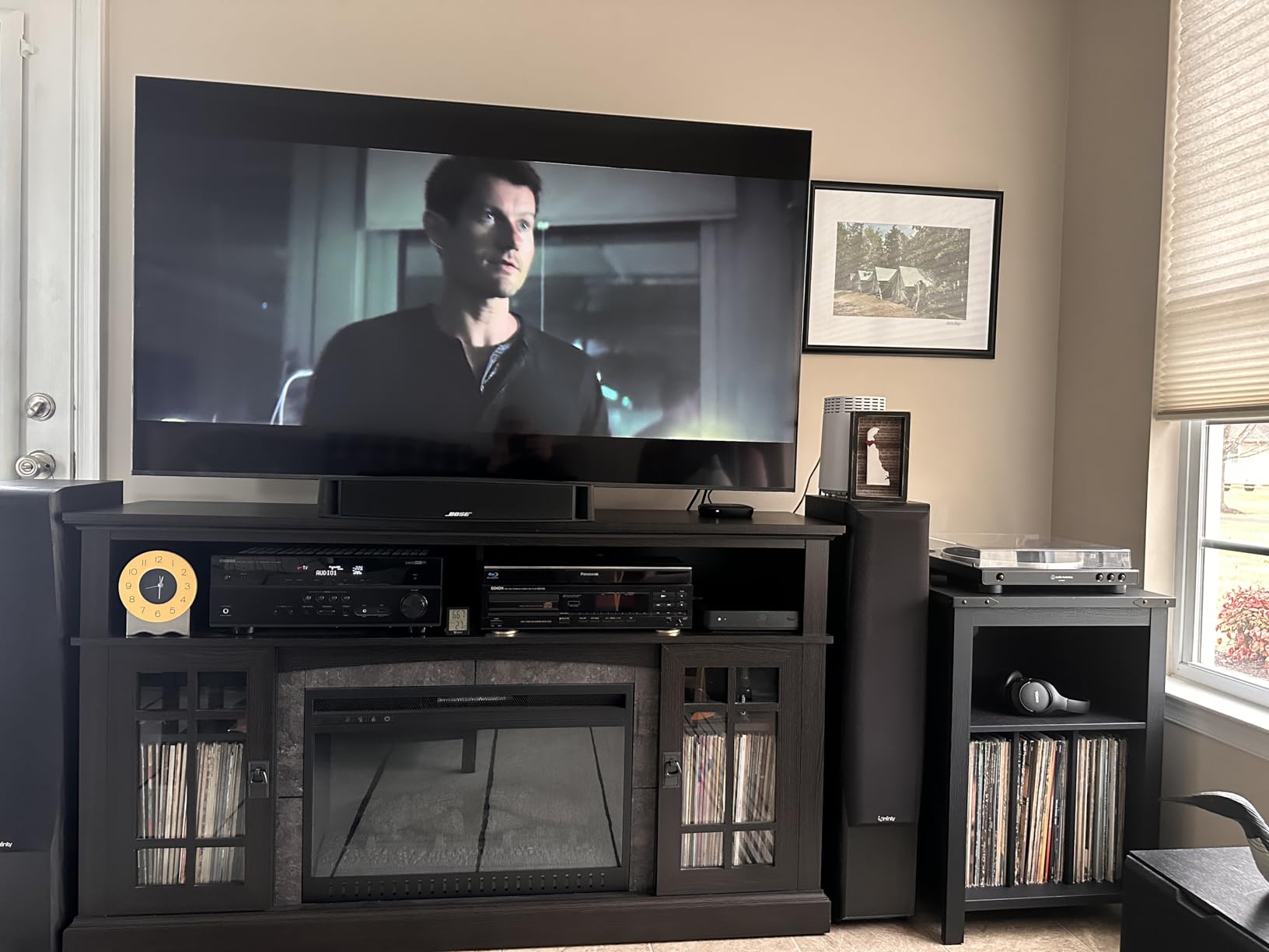 Samsung 75-Inch Class QLED 4K Q80D Series Quantum HDR+ Smart TV w/Dolby Atmos, Object Tracking Sound Lite, Direct Full Array, Motion Xcelerator, Alexa Built-in (QN75Q80D, 2024 Model) - Customer Photo 2