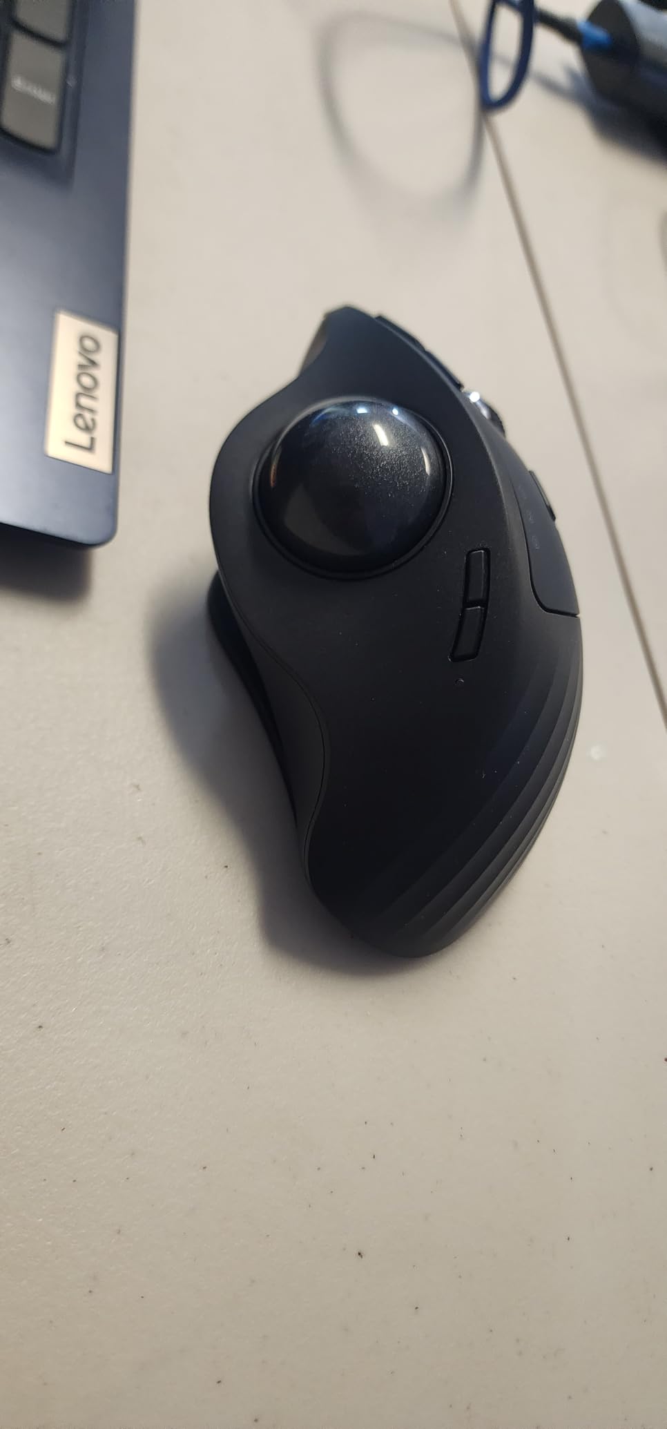 ProtoArc Wireless Trackball Mouse, EM01 NL Ergonomic Bluetooth Rollerball Thumb Rechargeable Computer Laptop Mouse, Adjustable Angle & 3 Device Connection for PC, Mac, Windows-Gray Ball - Customer Photo 2