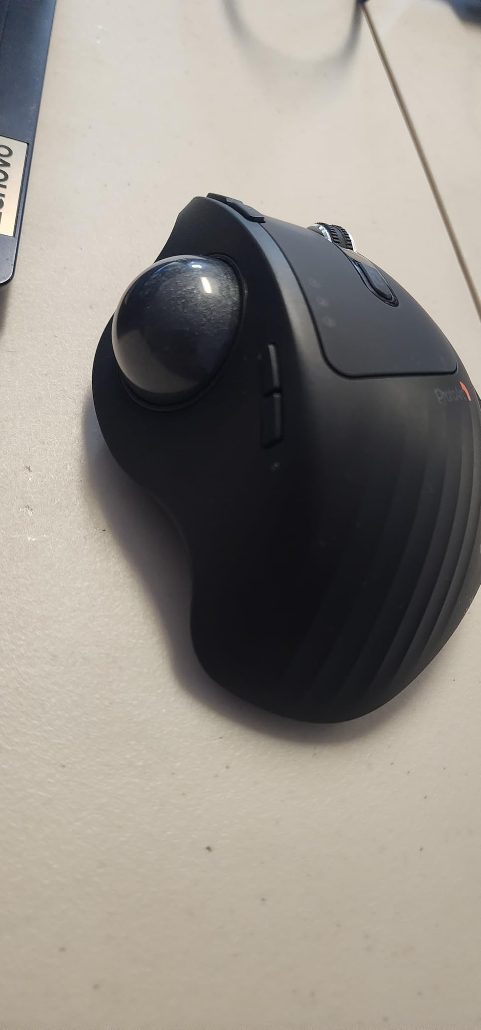 ProtoArc Wireless Trackball Mouse, EM01 NL Ergonomic Bluetooth Rollerball Thumb Rechargeable Computer Laptop Mouse, Adjustable Angle & 3 Device Connection for PC, Mac, Windows-Gray Ball - Customer Photo 4