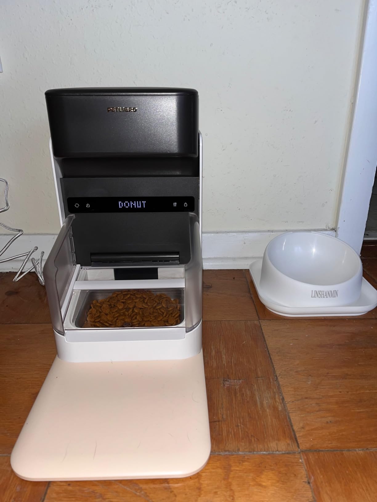 PETLIBRO RFID Automatic Cat Feeder, Collar Tag-Activated Personalized Meals, 5G&2.4G Wi-Fi Programmable Cat Food Dispenser with Cats Recognition & Diet Tracking for Multi-Pet Homes and Different Diets - Customer Photo 2