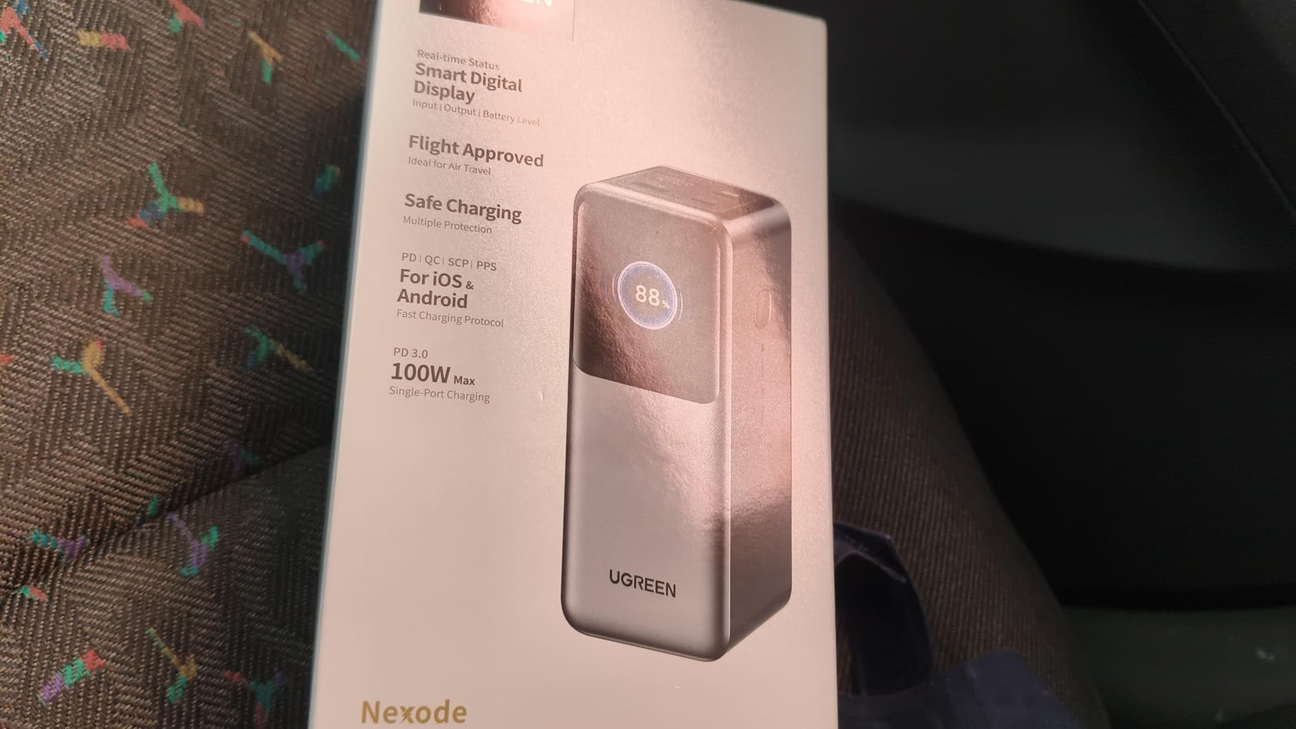 UGREEN Nexode Power Bank 20000mAh 130W Portable Charger 72Wh PD Fast Charging 3-Port USB C Battery Pack with TFT Smart Display for MacBook/iPad/iPhone 17/16/Samsung S24 and More - Customer Photo 1