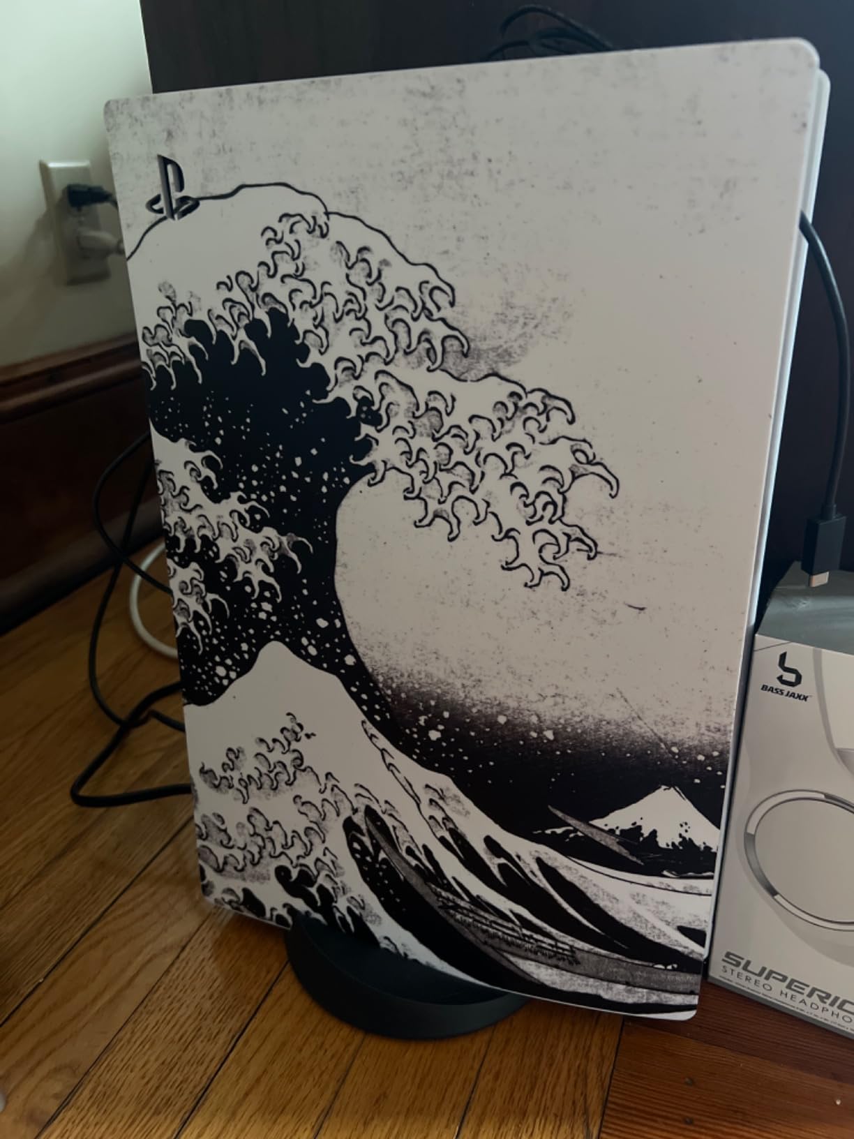 BelugaDesign Wave PS5 Skin | White Black Japanese Anime Great Kanagawa Cute Pastel Vinyl Cover Wrap Sticker Full Set Console 2 Controllers | Compatible with Sony PlayStation 5 Slim Disc Edition - Customer Photo 2