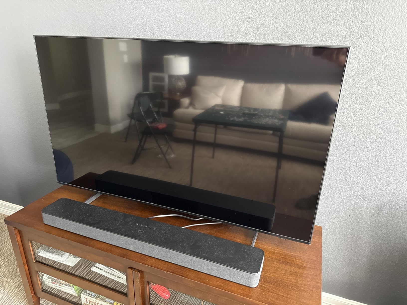 Amazon Fire TV Soundbar Plus (newest model) with built-in subwoofer, 3.1 channel, Dolby Atmos, clear dialogue - Customer Photo 5