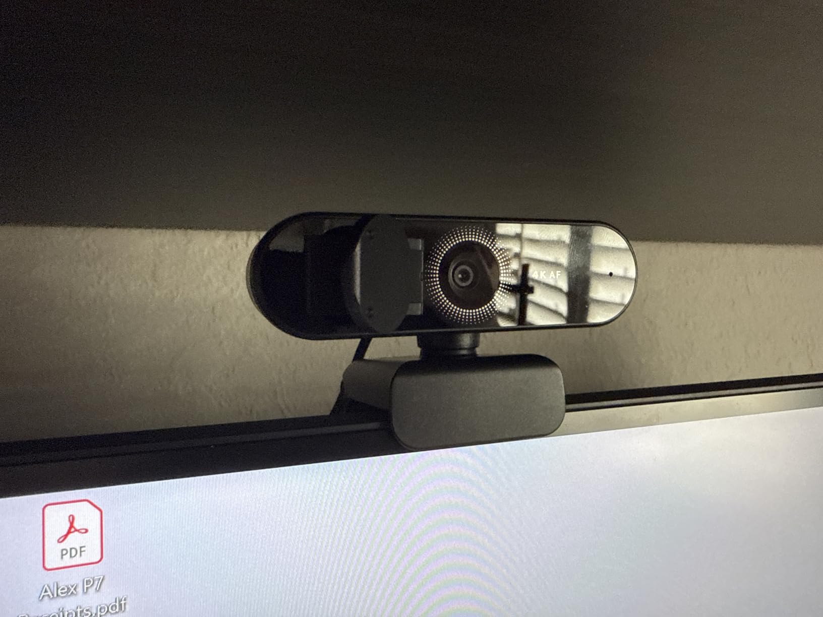 EMEET NOVA 4K Webcam for PC - Ultra 4K HD, PDAF Autofocus, Dual Omnidirectional Mics customer photo 1