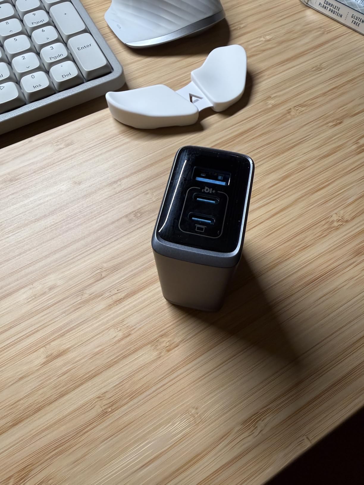 Anker Prime Charger, 100W 3-Port GaN USB C Charger Block, Foldable and Compact for MacBook, iPad, iPhone 17 Series, Galaxy S24/S23, and More - Customer Photo 2