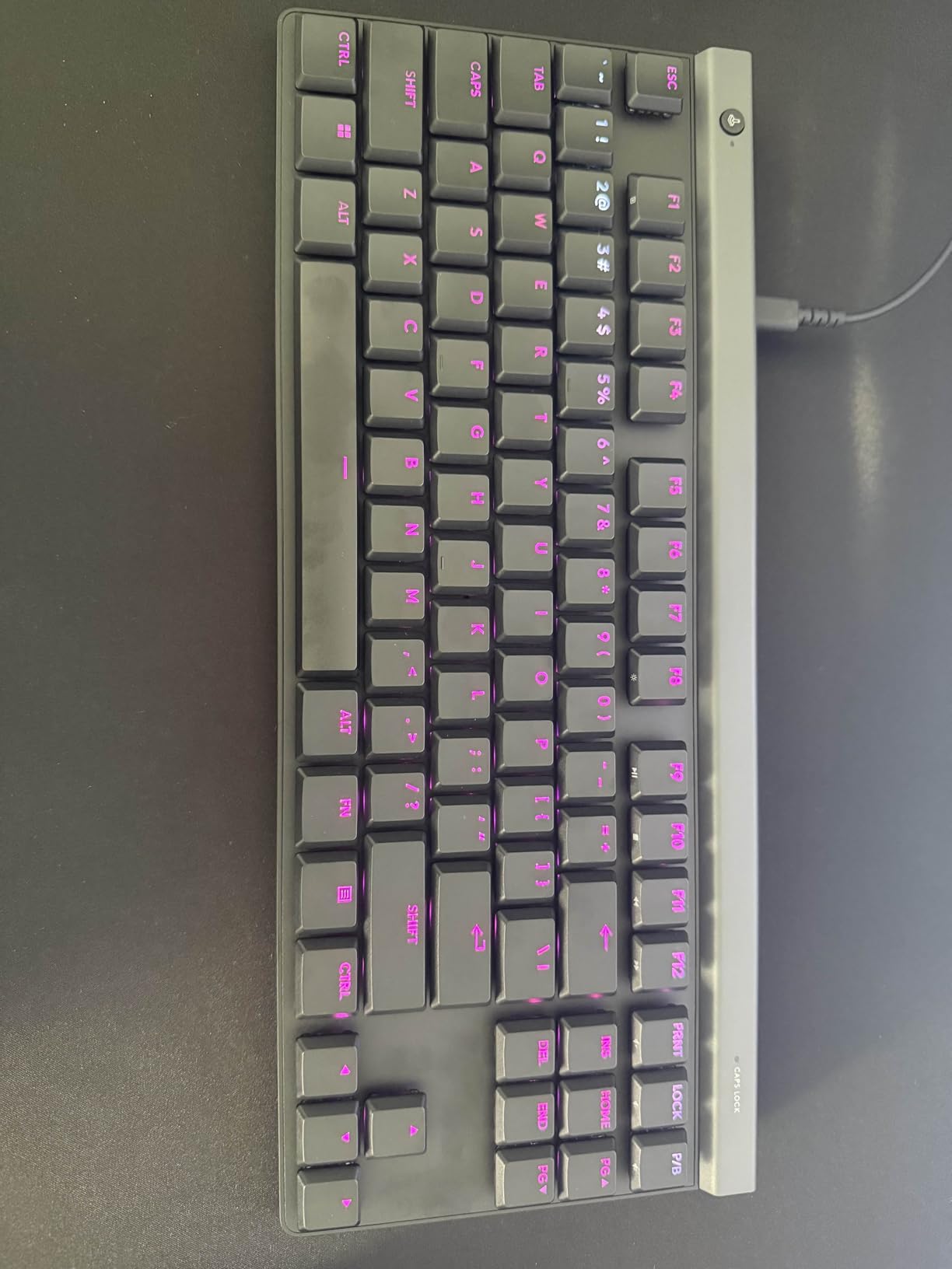 Logitech G515 Lightspeed TKL Low Profile Wireless Gaming Keyboard, LIGHTSYNC RGB, Thin Tenkeyless Design, Double-Shot PBT Keycaps, Linear (Red) Mechanical Switches - Black - Customer Photo 3