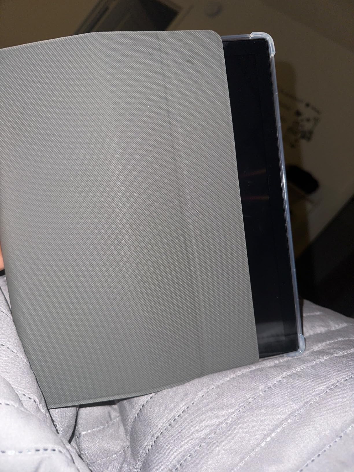 Tablet 10 inch 2025 Latest Android Tablet 128GB ROM+16GB RAM+1TB Expandable Octa-Core 5G WiFi 1080FHD/13MPCamera/7000mAh/Bluetooth 5.0/GPS/Tab with Keyboard/OTG/Mouse/Pen Silver - Customer Photo 1