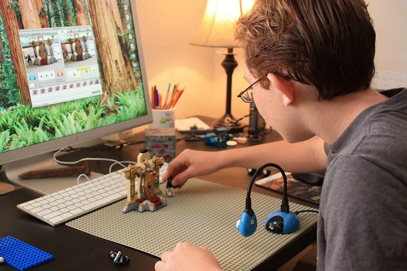 HUE Animation Studio: Complete Stop Motion Kit (Camera, Software, Book) Customer Review HUE Animation Studio: Complete Stop Motion Kit (Camera, Software, Book) - Customer Photo 2