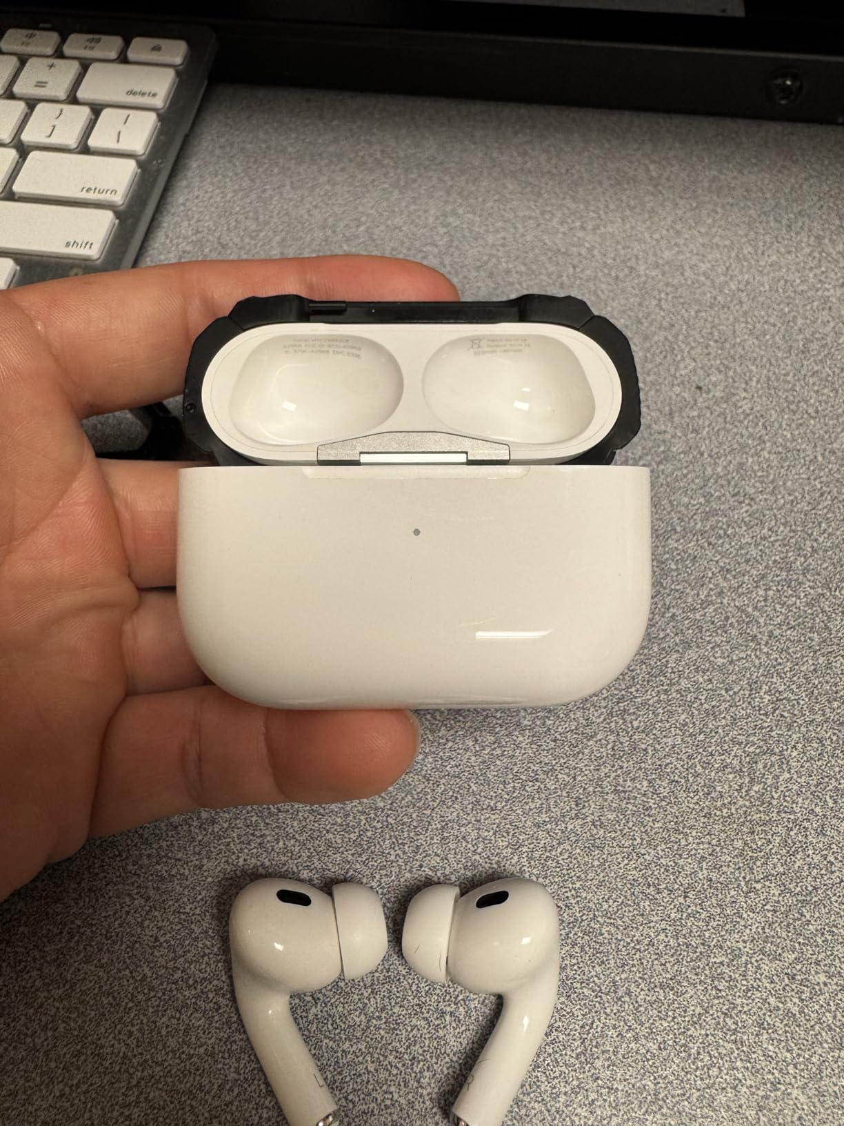 Apple AirPods Pro 2 Wireless Earbuds, Active Noise Cancellation, Hearing Aid Feature, Bluetooth Headphones, Transparency, Personalized Spatial Audio, High-Fidelity Sound, H2 Chip, USB-C Charging - Customer Photo 1