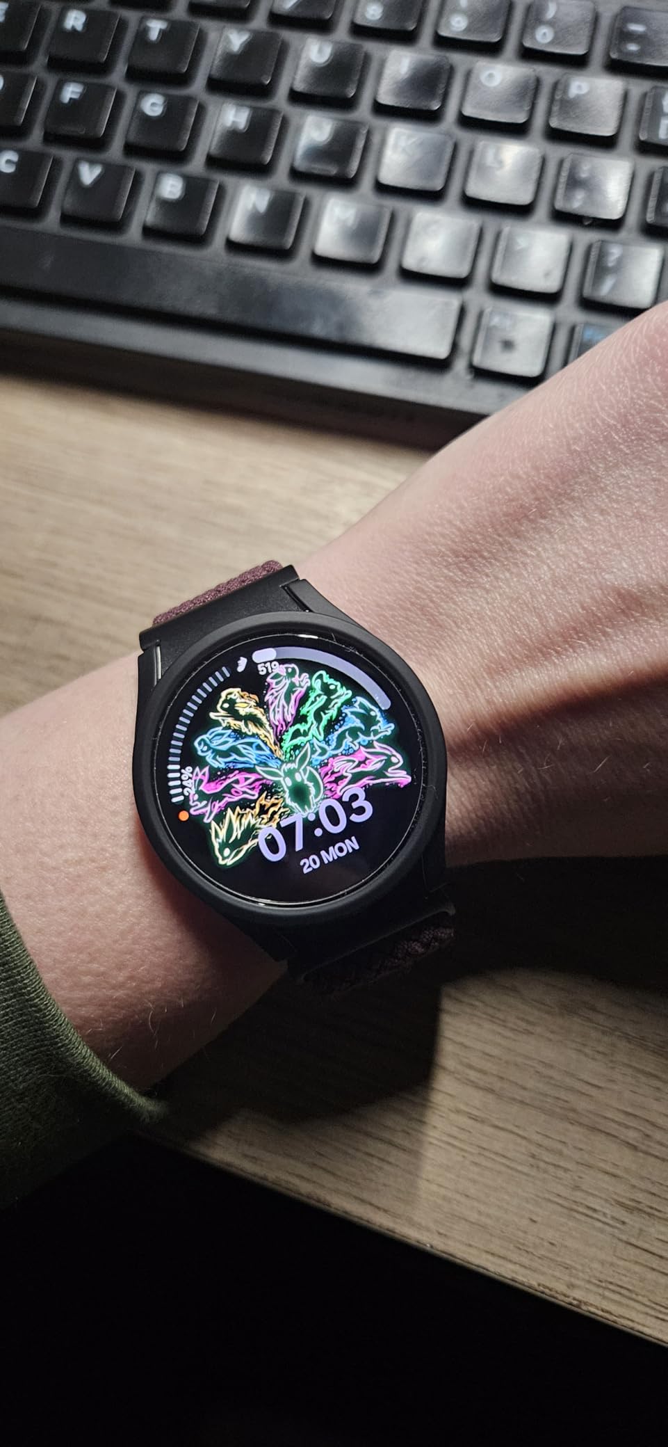 SAMSUNG Galaxy Watch 7 40mm Bluetooth AI Smartwatch w/Energy Score, Wellness Tips, Heart Rate Tracking, Sleep Monitor, Fitness Tracker, 2024, Cream [US Version, 1Yr Manufacturer Warranty] - Customer Photo 4