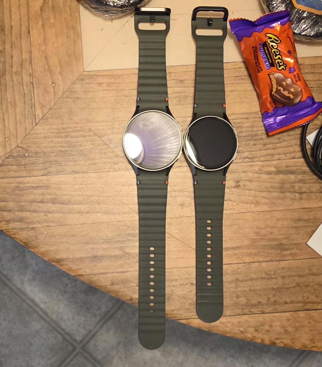 Samsung Galaxy Watch 7 40mm Bluetooth AI Smartwatch w/Energy Score, Wellness Tips, Heart Rate Tracking, Sleep Monitor, Fitness Tracker, 2024, Green [US Version, 1Yr Manufacturer Warranty] - Customer Photo 3