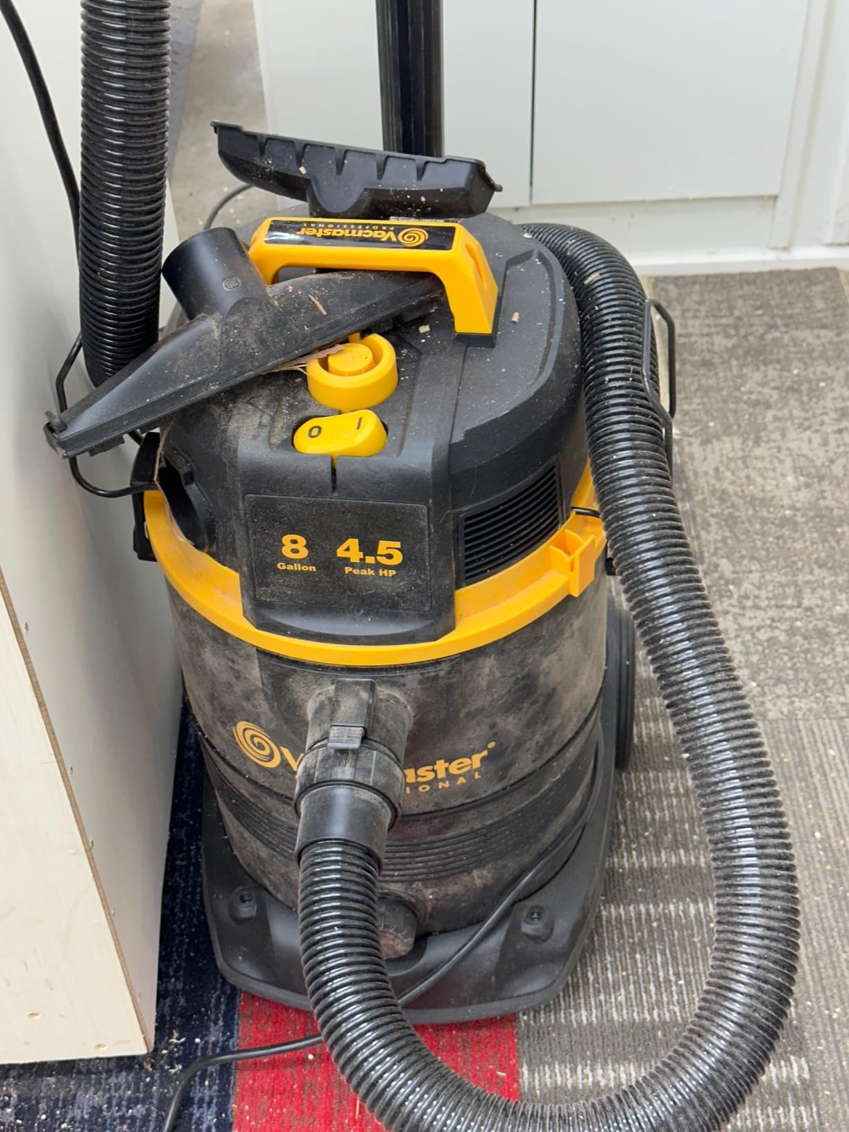 Vacmaster Professional VDK811PW 0201 8 Gallon 4.5 Peak HP Wet/Dry Vac with Self-Cleaning Filter System, 8 Gal, Black Customer Review Vacmaster Professional VDK811PW 0201 8 Gallon 4.5 Peak HP Wet/Dry Vac with Self-Cleaning Filter System, 8 Gal, Black - Customer Photo 2