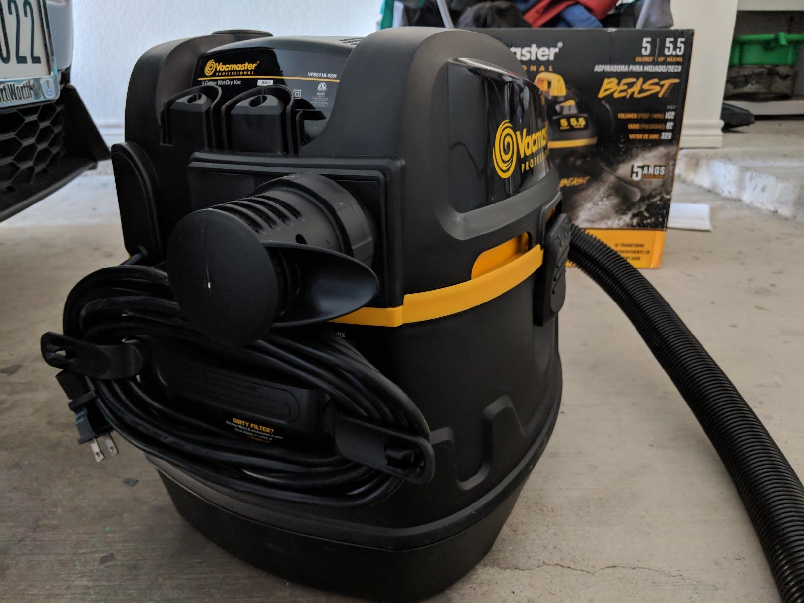 Vacmaster Professional Beast Series VFB511H 0201 5-Gallon 5.5 Peak HP Wet/Dry Vac, Black Customer Review Vacmaster Professional Beast Series VFB511H 0201 5-Gallon 5.5 Peak HP Wet/Dry Vac, Black - Customer Photo 2