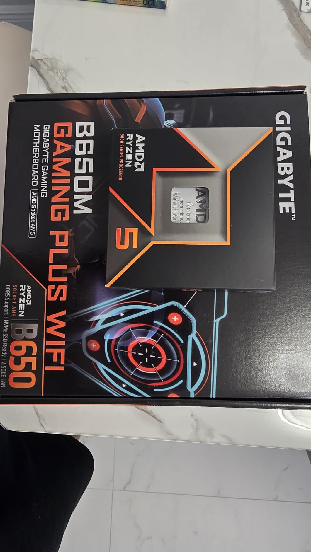GIGABYTE B650M Gaming Plus WiFi AM5 LGA 1718 AMD B650 M-ATX, DDR5, PCIe 4.0 M.2, PCIe 4.0, USB 3.2 Gen 1 Type-C, Wi-Fi 6E, 2.5GbE LAN - Customer Photo 1
