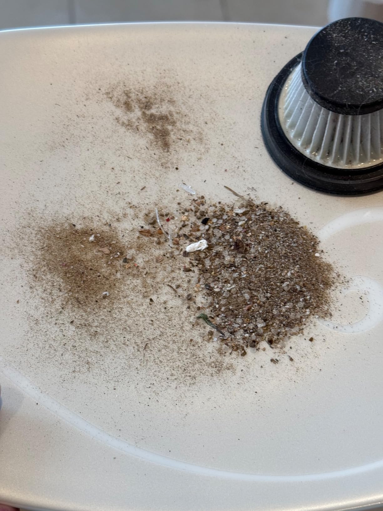 Duck Compact Cordless Vacuum by Horsepower, Ultra-Powerful, Strong Suction, AS-SEEN-ON-TV, Easy To Store, Rechargeable. Home, Auto, Pet Hair, Fits In Tiny Crevices, Includes Hose, Crevice Tool & Brush - Customer Photo 3