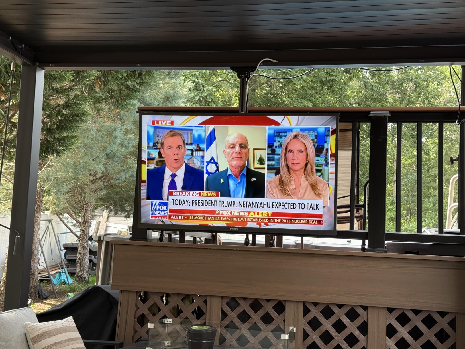 SYLVOX Outdoor TV, 65 inch 2000 Nit High Brightness Smart TVs, 4K Sunlight Readable Display, IP55 Waterproof, Smart TV for Outdoor Households or Commercial Places (Pool Pro 2.0/2024) - Customer Photo 2
