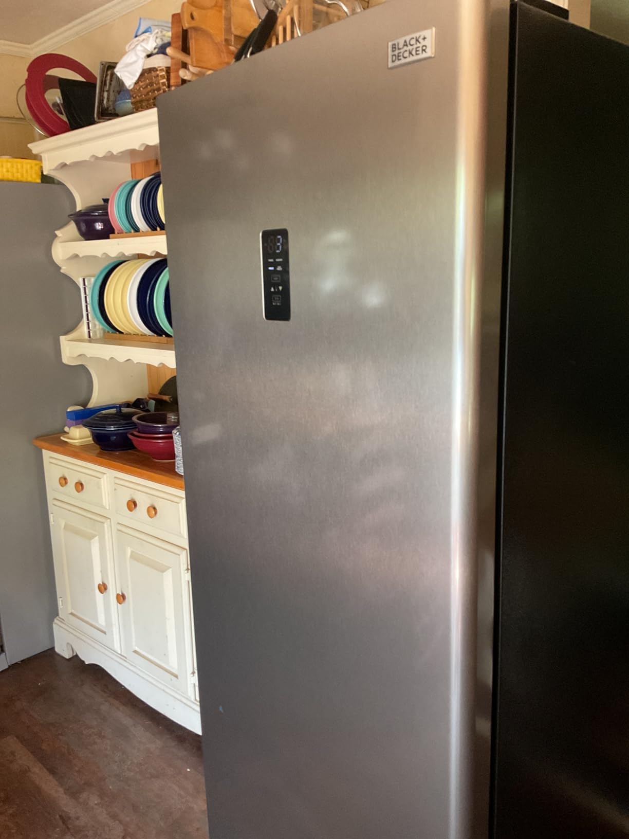 BLACK+DECKER 16 Cu. Ft. French Door Refrigerator with Built-in Ice Maker, Full Size Refrigerator with Bottom Mount Freezer Drawer, Frost Free, ENERGY STAR certified, BRF1600GIMB, Black - Customer Photo 1