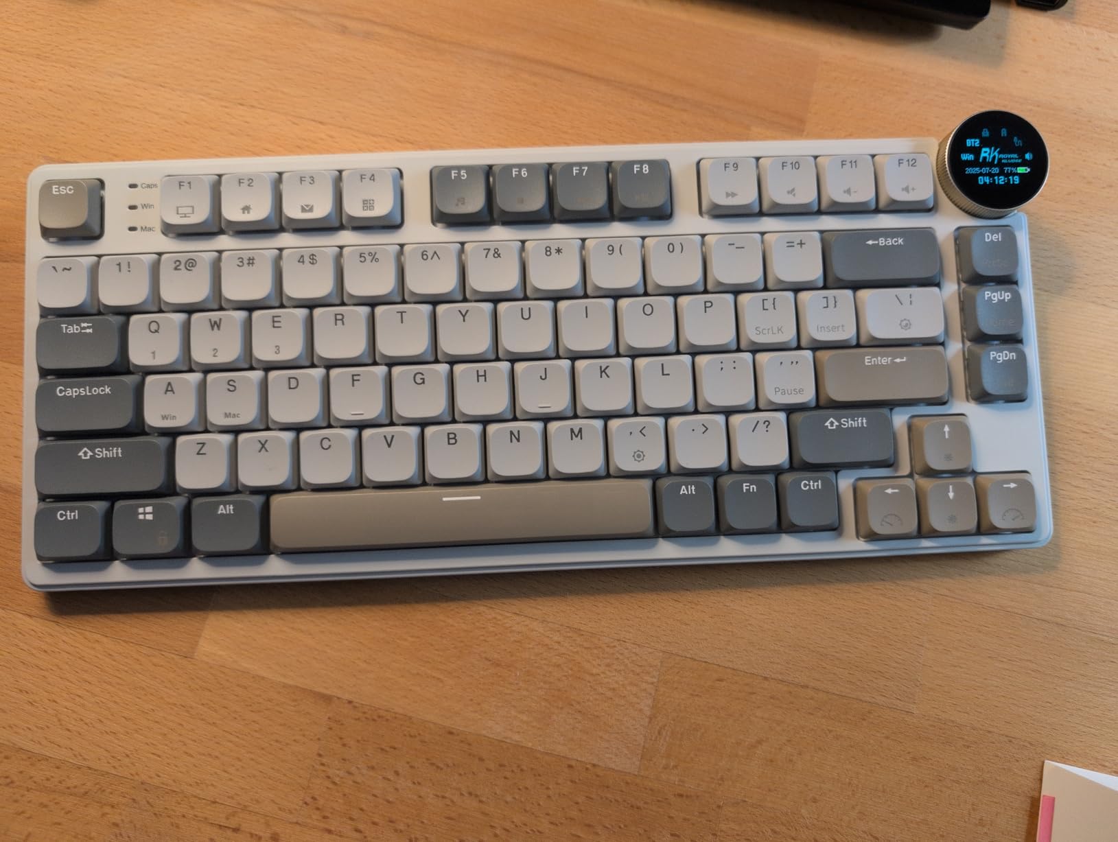 RK ROYAL KLUDGE N80 Low Profile Mechanical Keyboard w/Smart Display Screen & Knob, 75% Top Mount 3-Modes Wireless Mechanical Keyboard, Software Support, Massive Battery, 80 Keys, Tactile Brown Switch - Customer Photo 2