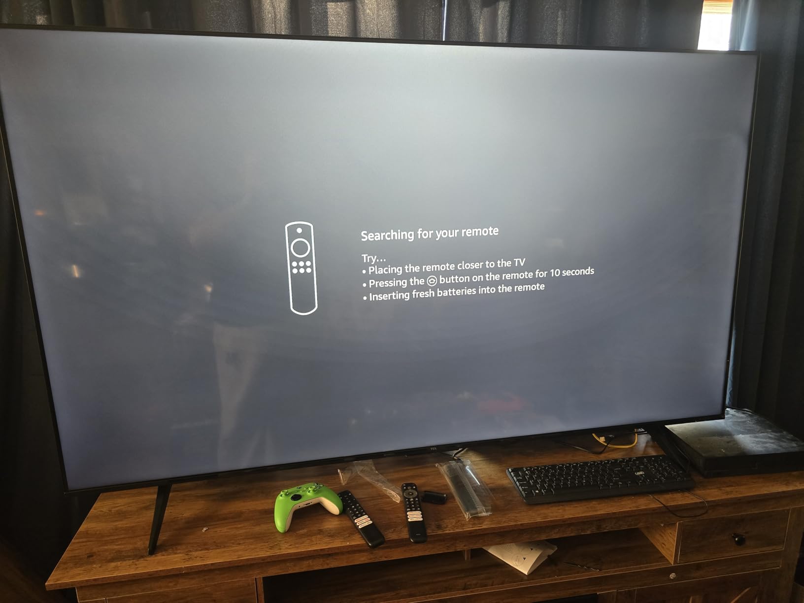 TCL 65-Inch Class S5 UHD 4K LED Smart TV with Fire TV (65S551F, 2024 Model), Dolby Vision, HDR PRO+, Dolby Atmos, Alexa Built-in with Voice Remote, Apple AirPlay 2 Compatibility, Streaming Television Customer Review TCL 65-Inch Class S5 UHD 4K LED Smart TV with Fire TV (65S551F, 2024 Model), Dolby Vision, HDR PRO+, Dolby Atmos, Alexa Built-in with Voice Remote, Apple AirPlay 2 Compatibility, Streaming Television - Customer Photo 3