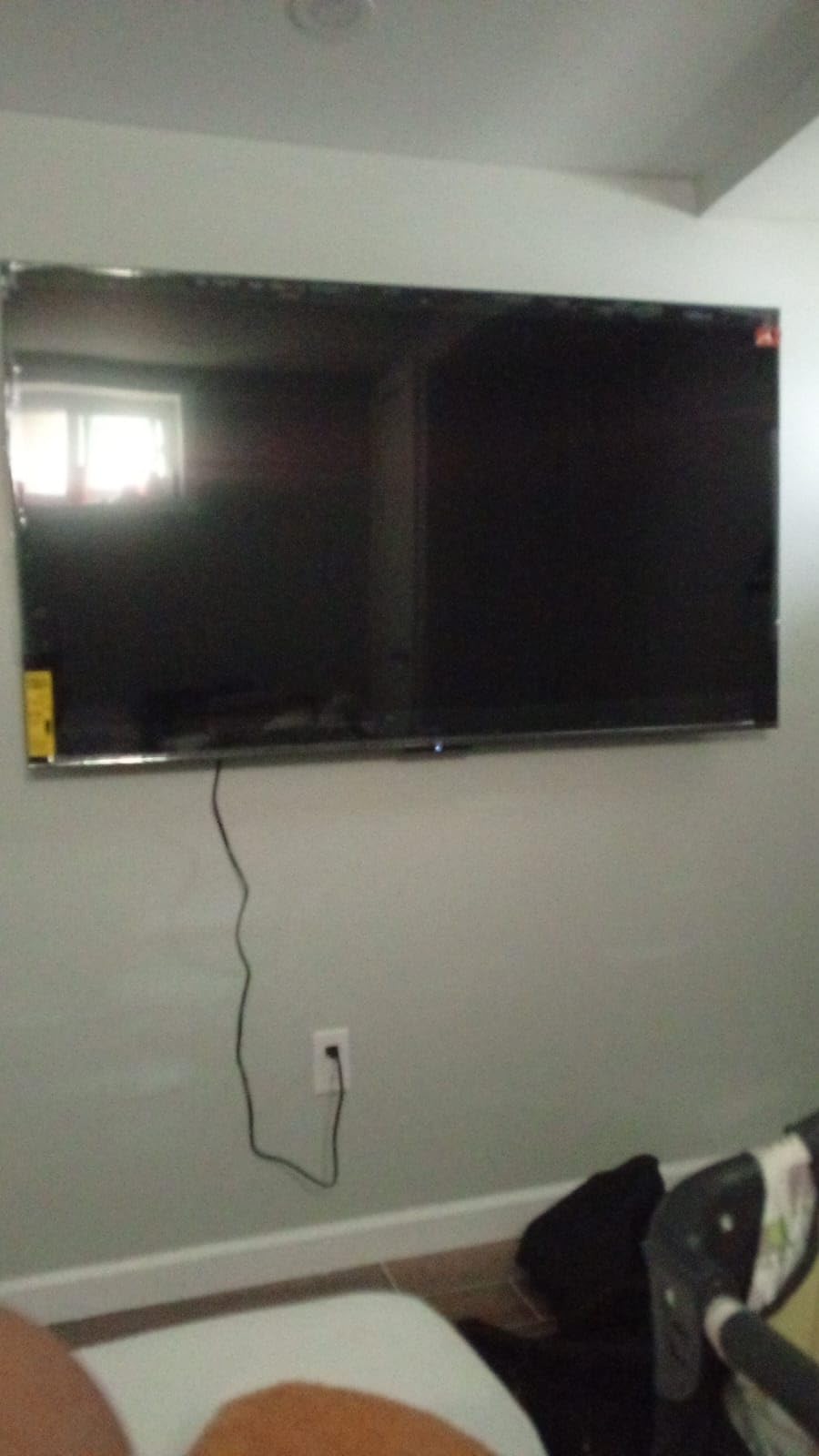 TCL 65-Inch Class Q65 QLED 4K Smart TV with Fire TV (65Q651F, 2024 Model), Dolby Vision, HDR PRO+, Dolby Atmos, Alexa Built-in with Voice Remote, Apple AirPlay 2 Compatibility, Streaming Television - Customer Photo 5