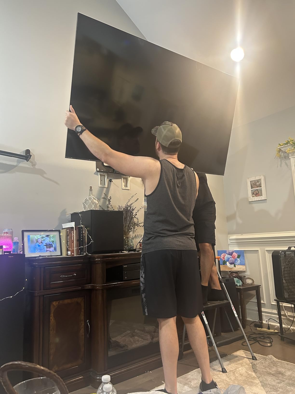 TCL 75-Inch Class Q65 QLED 4K Smart TV with Fire TV (75Q651F, 2024 Model), Dolby Vision, HDR PRO+, Dolby Atmos, Alexa Built-in with Voice Remote, Apple AirPlay 2 Compatibility, Streaming Television - Customer Photo 2