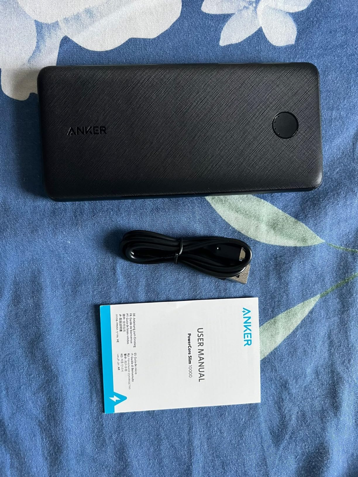 Anker Power Bank(PowerCore 10K), Compact Travel-Ready 10,000mAh Battery Pack with PowerIQ Charging Technology, 5V/3A High-Speed Charging for iPhone, iPad,and More(USB-C Input and Output(Black), 1pack) - Customer Photo 4