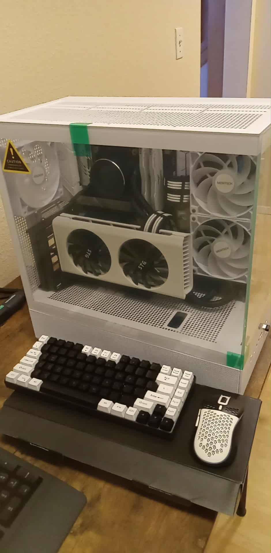 MONTECH XR, ATX Mid-Tower PC Gaming Case, 3 x 120mm ARGB PWM Fans Pre-Installed, Full-View Dual Tempered Glass Panel, Wood-Grain Design I/O Interface, Support 4090 GPUs, 360mm Radiator Support, Black Customer Review MONTECH XR, ATX Mid-Tower PC Gaming Case, 3 x 120mm ARGB PWM Fans Pre-Installed, Full-View Dual Tempered Glass Panel, Wood-Grain Design I/O Interface, Support 4090 GPUs, 360mm Radiator Support, Black - Customer Photo 2