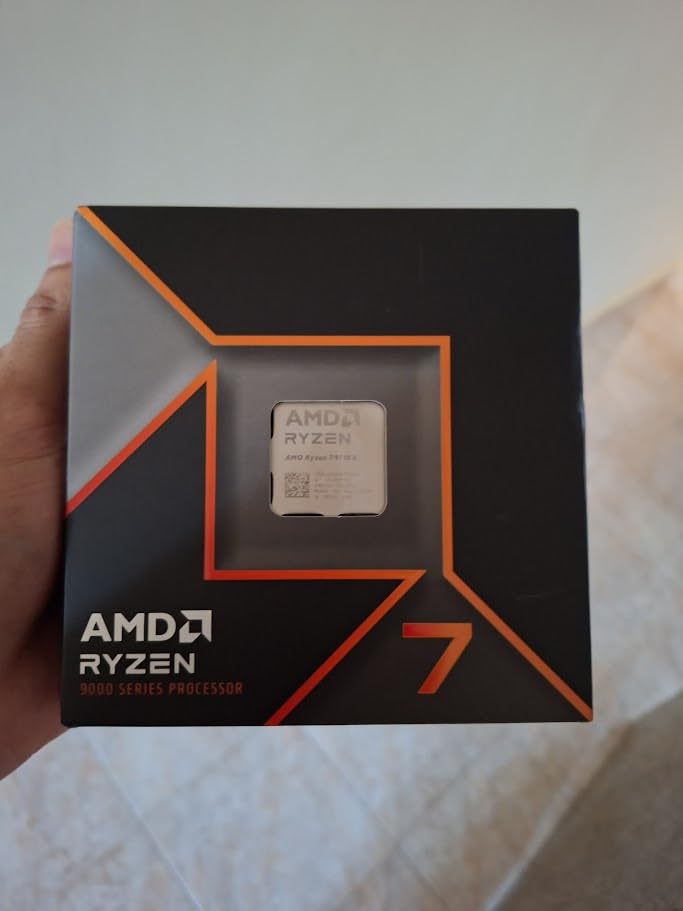 AMD Ryzen™ 7 9700X 8-Core, 16-Thread Unlocked Desktop Processor Customer Review AMD Ryzen™ 7 9700X 8-Core, 16-Thread Unlocked Desktop Processor - Customer Photo 1