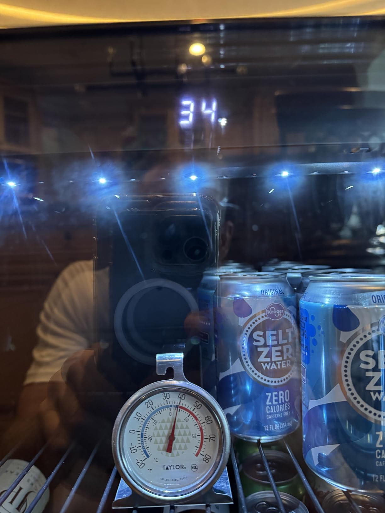 Ca'Lefort 24 Inch Beverage Refrigerator, 180 Can 34°F -54°F Beverage Fridges, Drink Fridge with Glass Door 3 LED Beverage Coolers Built in or Freestanding, Perfect for Home/Kitchen(5.65 cu.ft) - Customer Photo 3